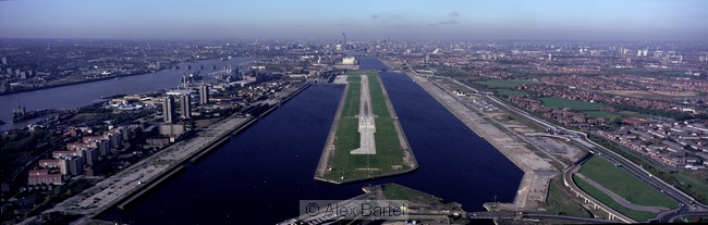 Runway, City Airport, Docklands, London, England