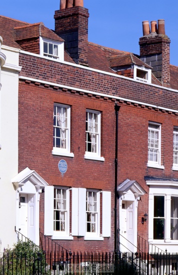 Dickenss  birthplace, Portsmouth, England